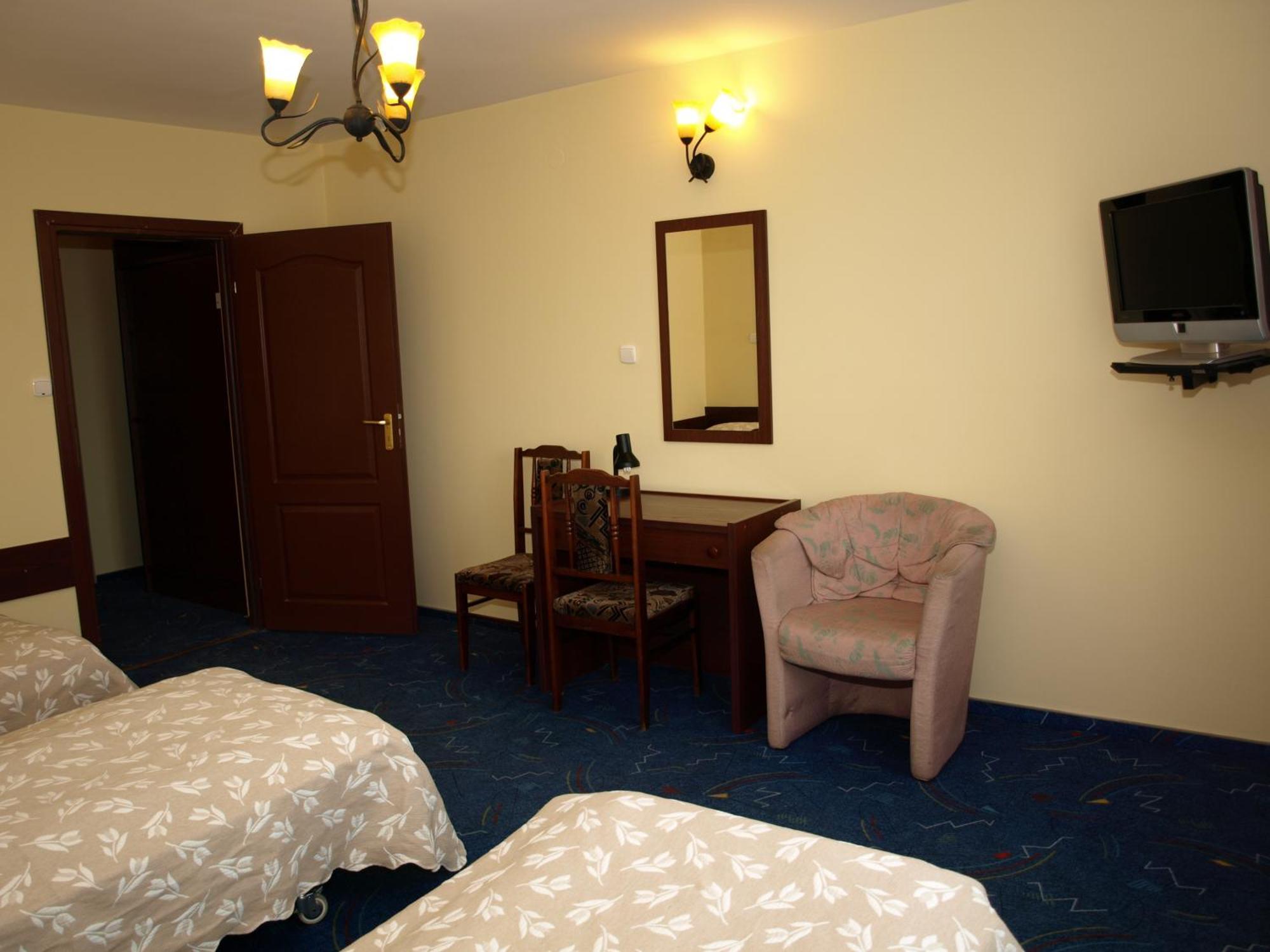 Hotel Relaks Wola Ducka 외부 사진