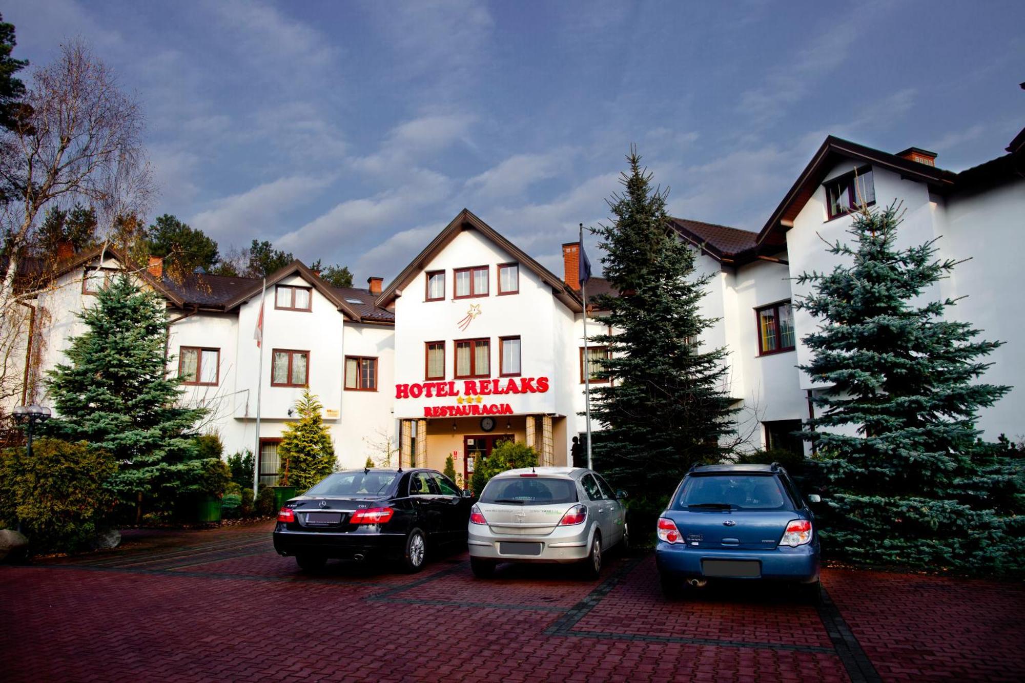 Hotel Relaks Wola Ducka 외부 사진