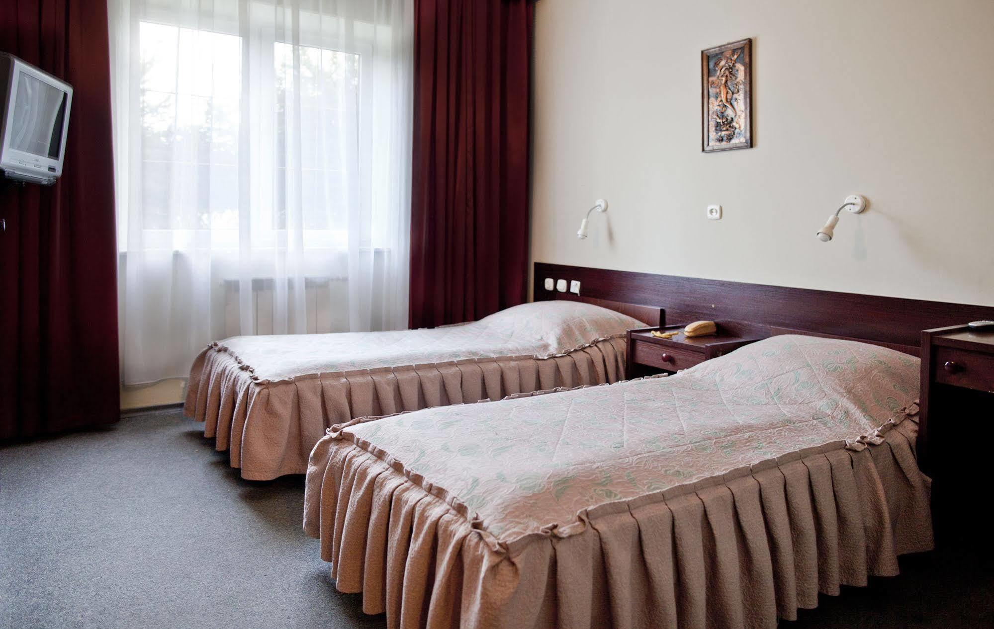 Hotel Relaks Wola Ducka 외부 사진