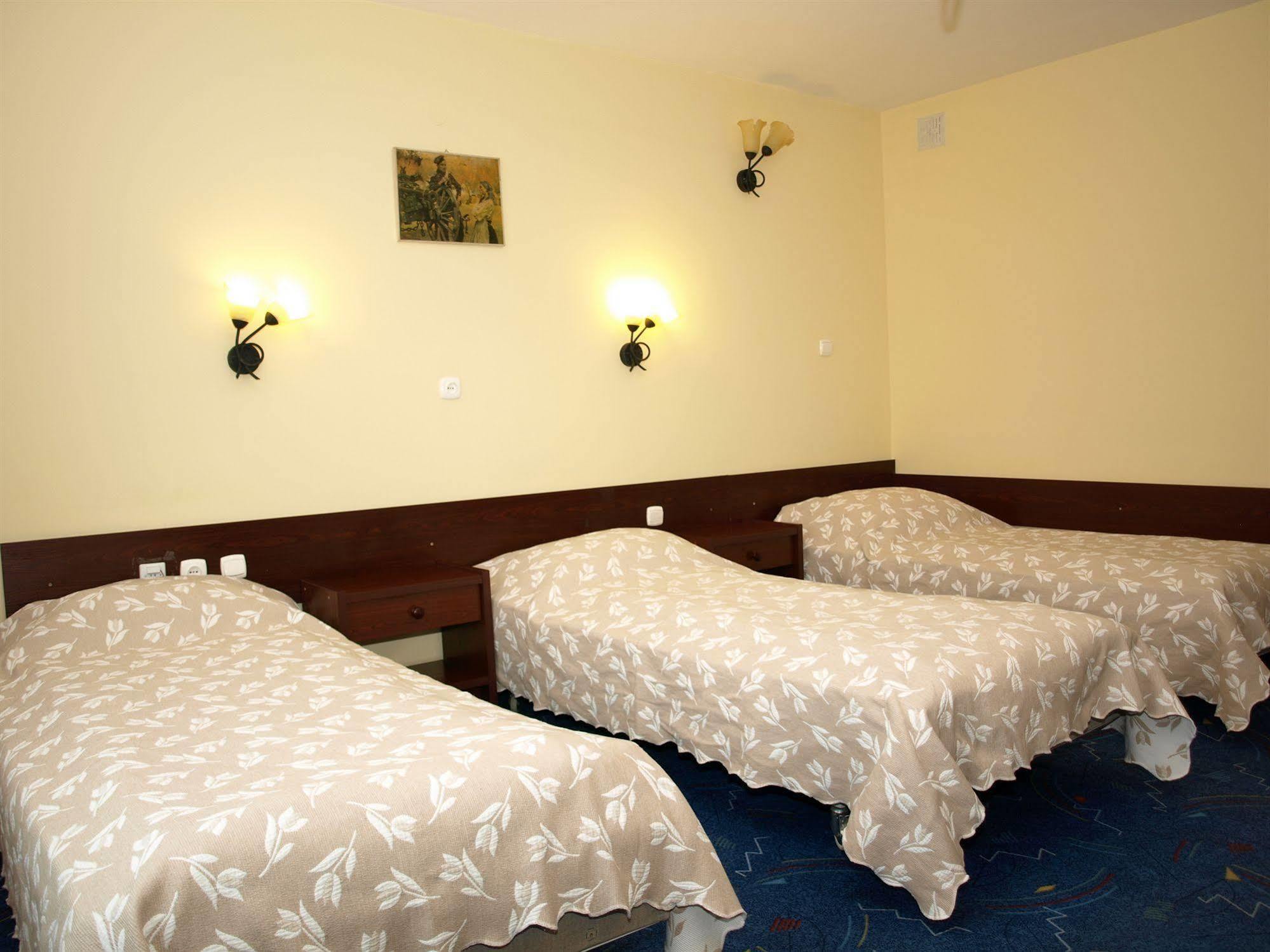 Hotel Relaks Wola Ducka 외부 사진